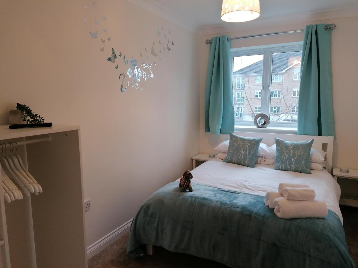 Luxury Modern 2 Bed Apartment, Free Undercroft Parking For 1 Car 사우샘프턴 외부 사진